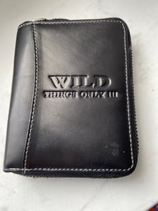RFID Leder Portemonnaie Geldbörse Herren mit Reißverschluss Hochformat Braun (5508) Kunden-Foto 1