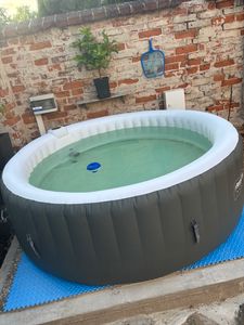 AREBOS Whirlpool aufblasbar | Ø208cm | 6 Personen | 130 Düsen | 1000L | Abdeckung Kunden-Foto 25