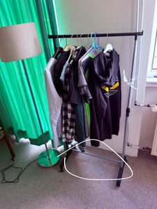 Kleiderständer Garderobenständer Kleiderstange Höhenverstellbar Kleiderstange mit Schuhablage belastbar Ausziehbare Edelstahl Retoo Kunden-Foto 1
