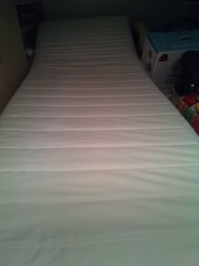 ergonomische 7-Zonen Kaltschaummatratze, 120 x 200 cm, H2 & H3, 15 cm, Duo-Härtegrad, Wendematratze, sleepling PureComfort Kunden-Foto 2