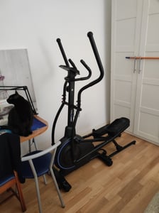 THUNDER® FIZZ eliptický trenažér, magnetický odpor s 10 úrovněmi, Bluetooth, domácí trenažér do 110 kg, orbitrek pro domácí cvičení Fotografie od zákazníka č. 1