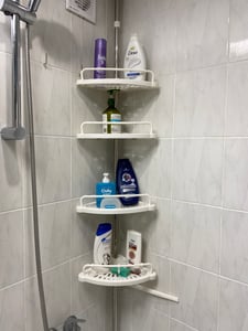 Ruhhy 23369 Teleskopická rohová polička do sprchy bílá Fotografie od zákazníka č. 1