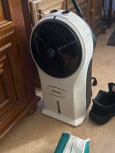 Syntrox Germany Luftkühler Chilly 3-in-1 Verdunstungskühler 5L 50W weiß Kunden-Foto 3