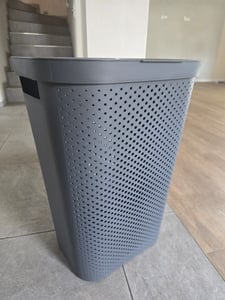 Curver Infinity Wäschekorb aus 100% recyceltem Kunststoff 60L dunkelgrau Kunden-Foto 1