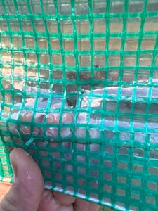 Beschermfolie, type Leno, 240 g/m², afmetingen 6 x 1,5 meter, groen/transparant Klantenfoto 2