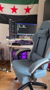 PLAYER Gaming Stuhl Ergonomischer Gaming Sessel Schreibtischstuhl PC Gamer Racing Stuhl mit Stoffoberfläche, Federsitzkissen, Verbindungsarmlehnen Kunden-Foto 10