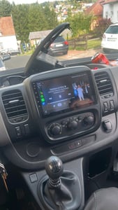 6+128G, 9-inch autoradio met Carplay, Android 15, GPS-navigatie, Wi-Fi, 4G, Bluetooth, stuurwielbediening, DAB+, USB en DSP, geschikt voor Renault Trafic 3 (2014-2021), met 8-kern processor Klantenfoto 1