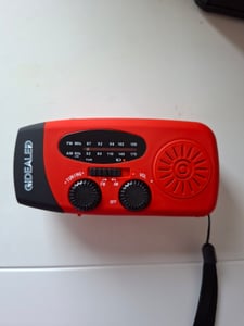 Solar radio,Selbstbetriebenes Kurbelradio mit LED-Taschenlampe,Notfallradio AM/FM Wetter Wind Up Radio, Handkurbel-Dynamo für Notladung von Smartphone Kunden-Foto 1