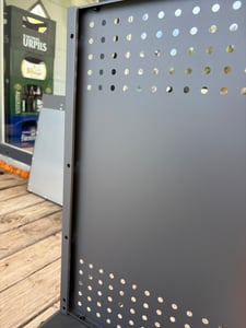 Juskys BBQ Gasgrill Savannah - 4 Brenner & 1 Seitenbrenner - Stahl Grill mit Gusseisen Rost Kunden-Foto 3