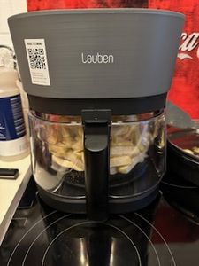 Lauben Glass&SteamAir® Fryer 4500BG, Heißluftfritteuse mit Glasfrittierkorb, 1300 W, 8 Programme, 4,5 Liter, Dampffunktion, 360° Heißluftzirkulation Kunden-Foto 5