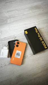 POCO X8 Pro Max, 17,4 cm (6.83"), 2772 x 1280 Pixel, 12 GB, 256 GB, 50 MP, Weiß Kunden-Foto 1