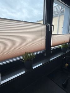 Plissee Faltrollo Jalousie Klemmfix ohne Bohren Alu Profil blickdicht Rollo anthrazit 35cm 70 - 100cm Kunden-Foto 6