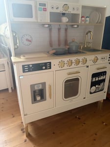 XXL-Holzküche für Kinder – mit LED, Zubehör & interaktiven Elementen Kunden-Foto 7