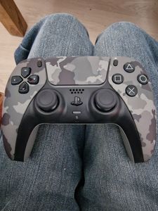 Bewertung für den PS5 DualSense Controller Grey Camouflage: