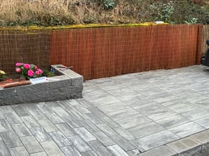 Ogrodzenia Wiklinowe Weidenmatte 170 x 500 cm - Balkon Sichtschutz - Zaun Garten aus Holz - Sichtschutz Garten - Windschutz & Sonnenschutz - Schattens Kunden-Foto 11