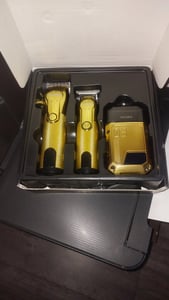 MCURO Profi Haarschneidemaschine & T-Blade Trimmer Set für Herren, Kabelloser Haarschneider & Bartschneider, präzise und langlebig für DIY Haar- und Bartpflege, Gold Kunden-Foto 1