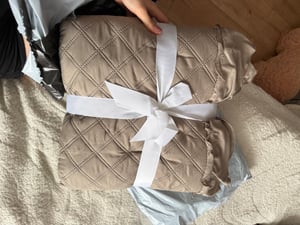 Taupe Bed Panquette Picued Double Sided Bed Panel 160X220Cm Pled Falbanks Ruffy Kunden-Foto 1