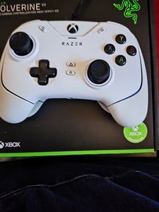Razer Wolverine V2 Wirel. Chroma Xbox Sr./Win.Xbox Cont. Kunden-Foto 2