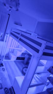 Merax Lit superposé 90x200, avec bureau, étagères, LED, tiroirs & escalier de rangement, lit superposé, lit d'enfant lit d'adolescent, blanc Photo du client 2