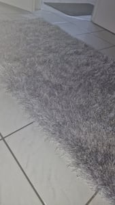 Tappeto a pelo lungo Soggiorno Camera da letto Shaggy Tinta unita Morbido Moderno Grigio Dimensioni 120x170 cm Foto del cliente 1