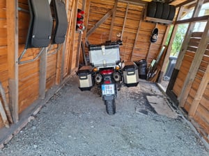 Top case en aluminium pour moto, avec intérieur en cuir et système de fixation rapide, de couleur noire. Coffre de moto en aluminium, livré avec 2 clés Photo du client 2