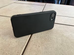 Apple iPhone 16e , 15,5 cm (6.1"), 2532 x 1170 px, 128 GB, 48 MP, iOS 18, Čierna Fotografia od zákazníka č. 3