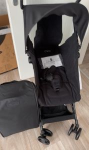 MoMi GRACE – Ultraleichter Baby Kompaktbuggy 6,2 kg mit Einhand-Faltung & Standfunktion, inkl. Rucksack, bis 15 kg – Schwarz Kunden-Foto 1