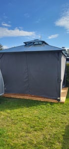 Alu Pavillon PAGODE 3,5x3,5m dunkelgrau mit Moskitonetz Kunden-Foto 1