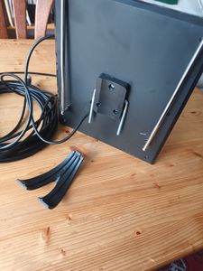 DVB-T2 Antenne mit Verstärker für digitales HD Fernsehen und DAB Radio | Aktive Zimmerantenne | Innen und Außen | TV, 4K, HDTV, DVB-T2, DAB | Retoo Kunden-Foto 1