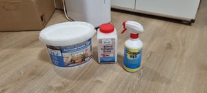 Anti Schimmel Renovierfarbe 2,5l, Weiß inkl. Spray + Grundierung für ca. 15m² [DAUERHAFTER SCHIMMELSCHUTZ] alle Wände Innen - Farbe für feuchte Räume Kunden-Foto 1