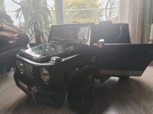 Mercedes-Benz G 63 G63 AMG V8 Biturbo dětské auto dětské vozidlo dětské elektrické auto 12 V / 2x motory (černé) Fotografie od zákazníka č. 3