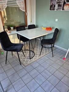Flieks Essgruppe Esstisch mit 4 Esszimmerstuhl, Sitzgruppe Küchentischset 5tlg., Küchentisch mit 4 Esszimmerstuhl, Stuhl mit Samtbezug, Beige Schwarz Kunden-Foto 1