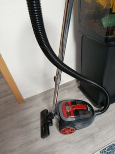 Beutelloser Staubsauger Lehmann Typhoon 4000W Zyklon Turbobürste HEPA Kunden-Foto 1