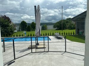Yaheetech 16-teilig Welpenlaufstall Freigehege Welpenzaun, 2 Türen, 60 cm H Kunden-Foto 6
