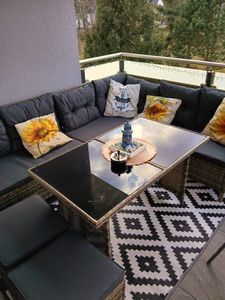 Juskys Polyrattan Lounge Manacor - Sofa, Tisch, Hocker & Kissen inkl. Abdeckung - Grau-meliert & Grau Kunden-Foto 6