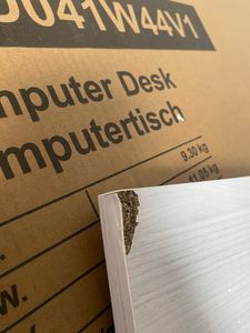 Guter Tisch aber kam mit Macke