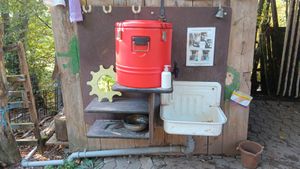 VEVOR isolierter Getränkespender 30 L Thermo-Getränkespender für Heiß- und Kaltgetränke mit Zapfhahn, lebensmittelechter Kühlkrug mit Innenseite aus 304er-Edelstahl, für Tee Kaffee Restaurant Kunden-Foto 1