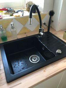 Rein Schwarz LINDBERGH® Granit Spüle "SIM44" Einbauspüle Küchenspüle Spülbecken Kunden-Foto 2
