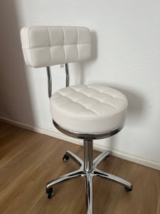 Kosmetikhocker AM-877 - weiß Kunden-Foto 4