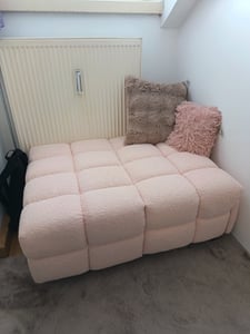 DIVANO LETTO MODFU, modello 2-in-1 con poggiapiedi estraibile, divano letto singolo con struttura in metallo, imbottito, color beige Foto del cliente 1