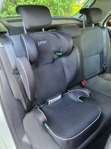 siège auto 2 en 1, norme i-Size ECE R129 pour enfants de 100 à 150 cm, siège auto pour enfants réglable en hauteur, gris |Basic de PETEX Photo du client 1