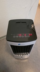 Climatiseur mobile JUNG LIFEAIR sans tuyau d'évacuation, climatiseur mobile 3-en-1, purificateur d'air, humidificateur, refroidissement par eau, jusqu'à 20 m², minuterie de 15,5 heures Photo du client 13