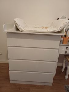 Wickelkommode sehr gut!