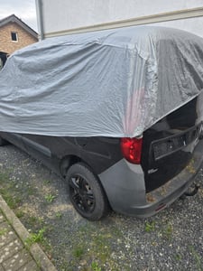Autoschutzhülle - Auto Abdeckplane - Car Cover - Autoplane Silber - Reflektierende Streifen - 480x175x120cm - Antikratzsicht, Schutz vor  Regen, Sonne Kunden-Foto 5