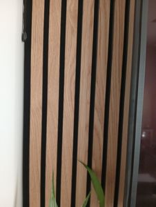 Pannelli acustici in look legno per una piacevole acustica ambientale 118 x 60 cm Rovere bianco Foto del cliente 8