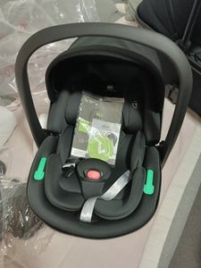 4Baby Neo i-Size Kindersitz Gruppe 0+ für Neugeborene bis 13 kg (0–15 Monate), Babyschale, RWF,  leicht, höhenverstellbar, ECE R129,  Graphit Kunden-Foto 2