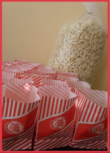 Popcornloop® Popcorn Sack Salzig 4,2kg in 3 Sack mit 1,4kg inklusive 105 Popcorntüten Gratis Dazu Frisch und Verzehrbereit für Feste Events Kunden-Foto 1