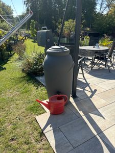 Regenwassertonne Regentonne Regenbehälter Regentank Regenfass terracotta 200 Liter mit Wasserhahn Kunden-Foto 2
