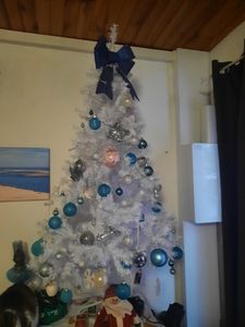 ALIGHTUP 150cm Künstlicher Weihnachtsbaum mit 350 Spitzen PVC, Tannenbaum mit ständer, Weiß Kunden-Foto 26