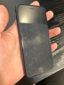 Apple iPhone SE Smartphone Doppia SIM iOS 15 5G 64 GB Nero Foto del cliente 3